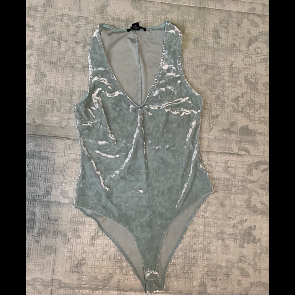 Forever 21 teal crushed velvet bodysuit